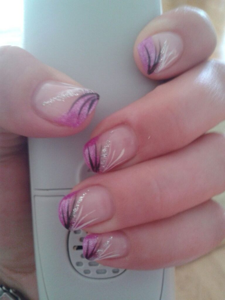 Nagelmodellage und Nageldesign – Beispiel 3 aus Ludmilas Kosmetikstudio in Biberach an der Riß