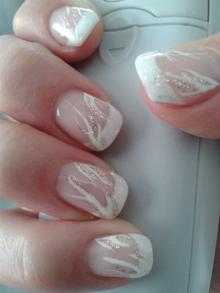 Nagelmodellage und Nageldesign – Beispiel 13 aus Ludmilas Kosmetikstudio in Biberach an der Riß