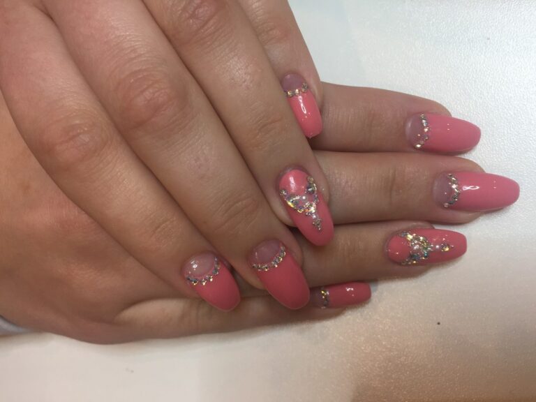 Nagelmodellage und Nageldesign – Beispiel 14 aus Ludmilas Kosmetikstudio in Biberach an der Riß